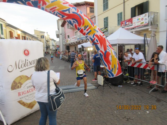 img_9990.jpg
