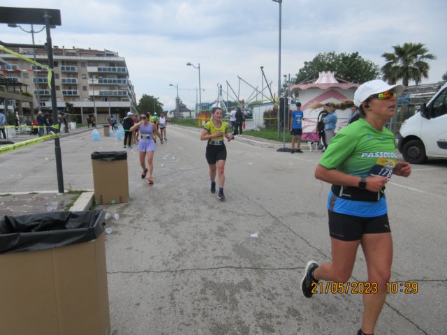 img_2009.jpg